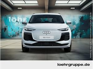 Neu Audi Q6 e-tron Ambiente 185 kW (252 PS) 2025 Grau (magnetgrau) SUV