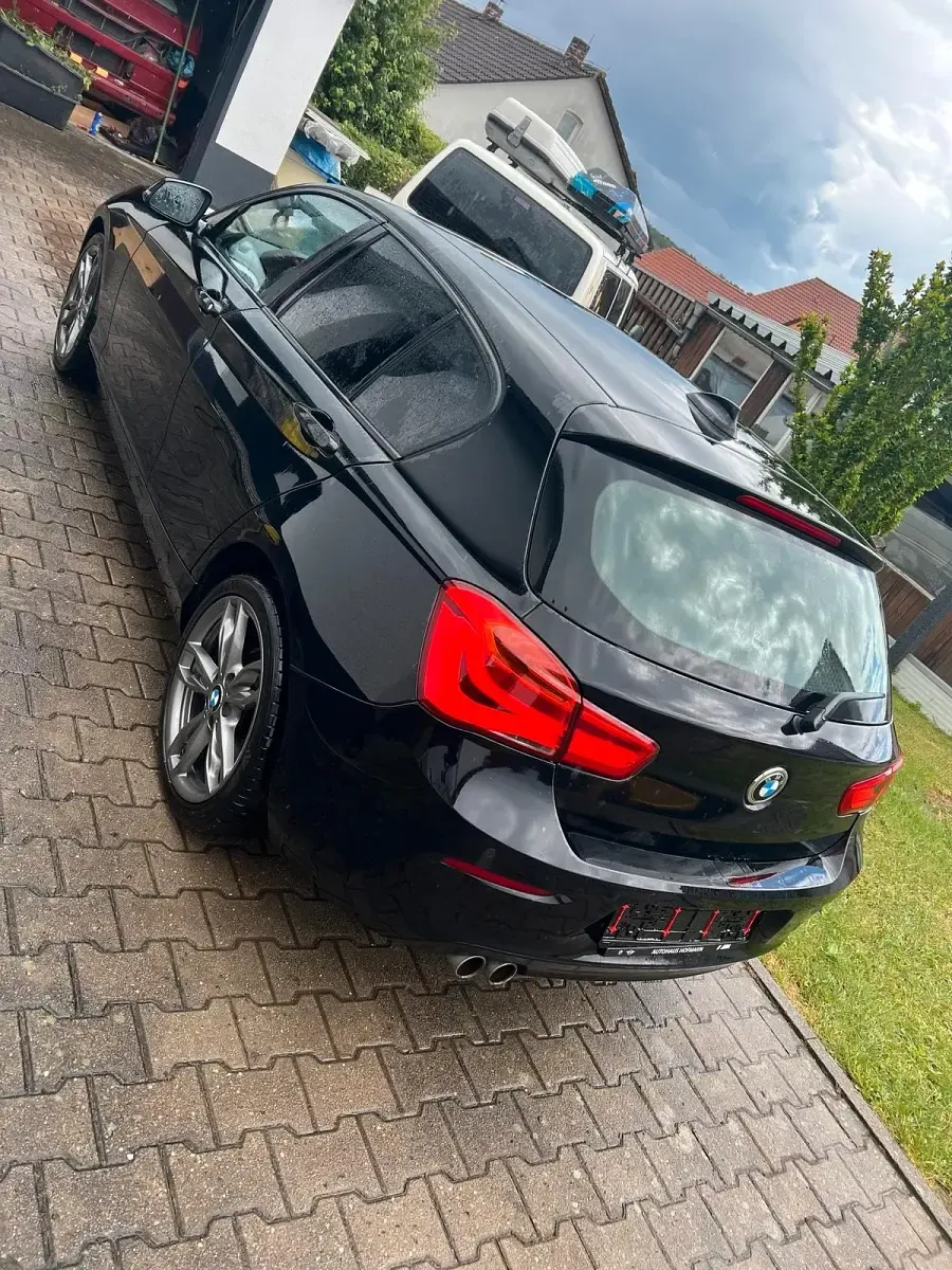 Gebraucht BMW 120 190 PS (139 kW) 2015 Schwarz Kleinwagen