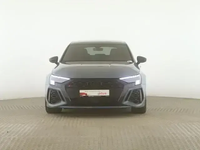 Gebraucht Audi RS3 Sportback Premium 400 PS (294 kW) 2023 Kemoragrau metallic Kleinwagen