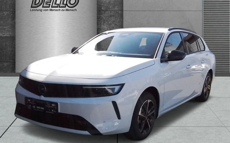 Weiß Gebraucht 2024 Opel Astra Enjoy Kombi | 21.980 € (Fairer Preis) - Bild 1/4