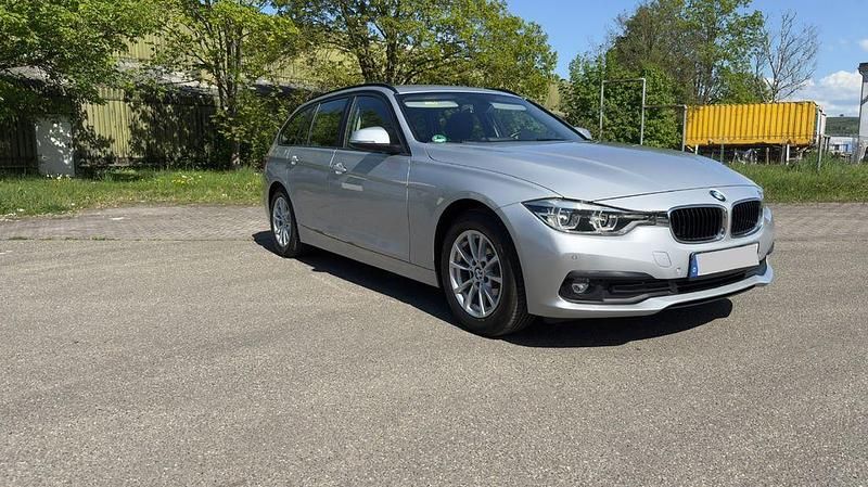 Second-hand BMW 320 190 CP (139 kW) 2019 Argintiu Break
