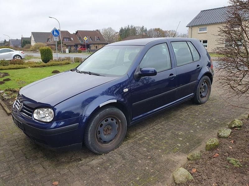 Blau Gebraucht 2002 VW Golf IV Limousine | 950 € (Guter Preis) - Bild 1/4