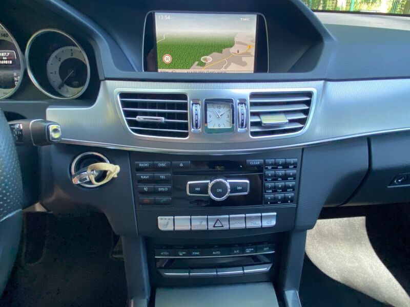 Gebraucht Mercedes E250 Avantgarde 204 PS (150 kW) 2015 Grau Kombi