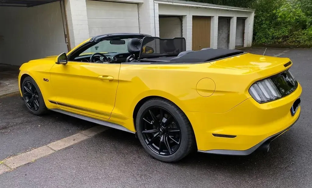 Occasion Ford Mustang 421 ch (309 kW) 2017 Jaune Cabriolet