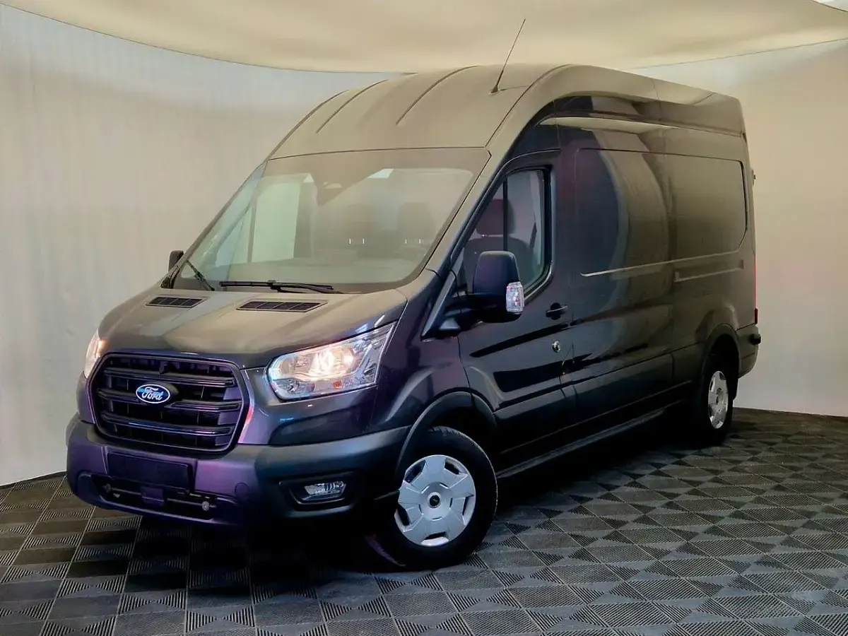 Second-hand Ford Transit 131 CP (96 kW) 2025 Gri Monovolum