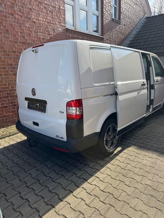 Gebraucht VW Transporter 140 PS (102 kW) 2015 Weiß Van