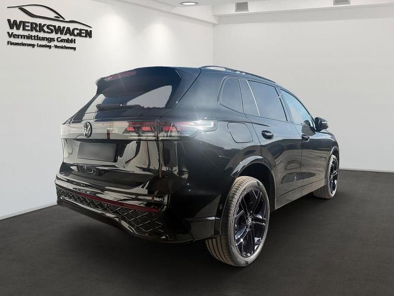 Neu VW Tiguan R-line 193 PS (141 kW) 2026 Schwarz SUV