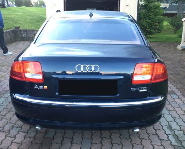 Usata Audi A8 233 CV (171 kW) 2006 Blu Berlina
