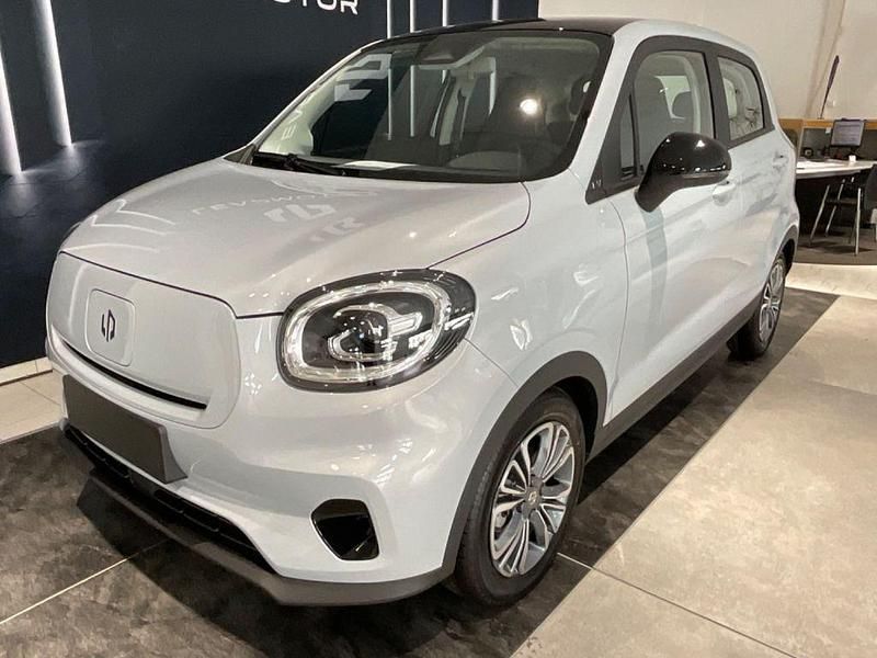 Silber Neu 2025 Leapmotor T03 Kleinwagen | 20.595 € (Fairer Preis) - Bild 1/4