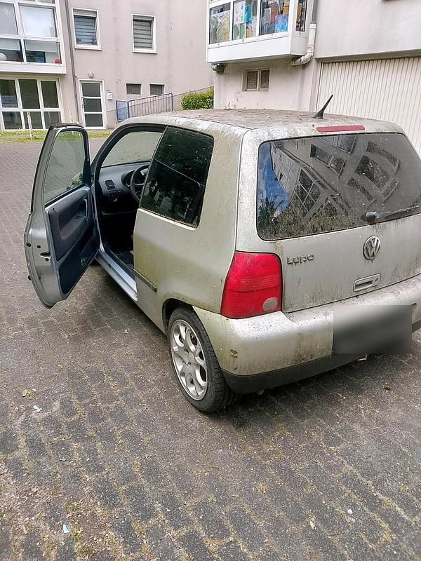 Second-hand VW Lupo 60 CP (44 kW) 2003 Argintiu Hatchback