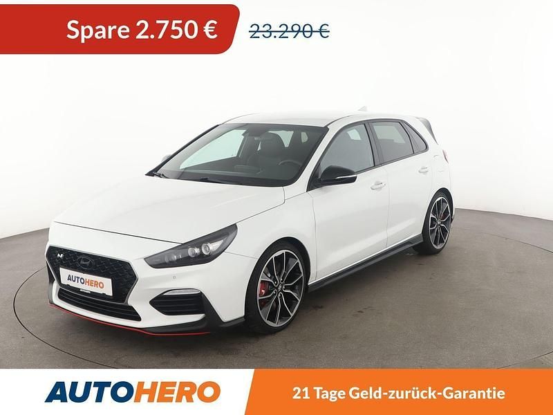 Weiß Gebraucht 2019 Hyundai i30 N Performance Limousine | 20.540 € (Guter Preis) - Bild 1/3