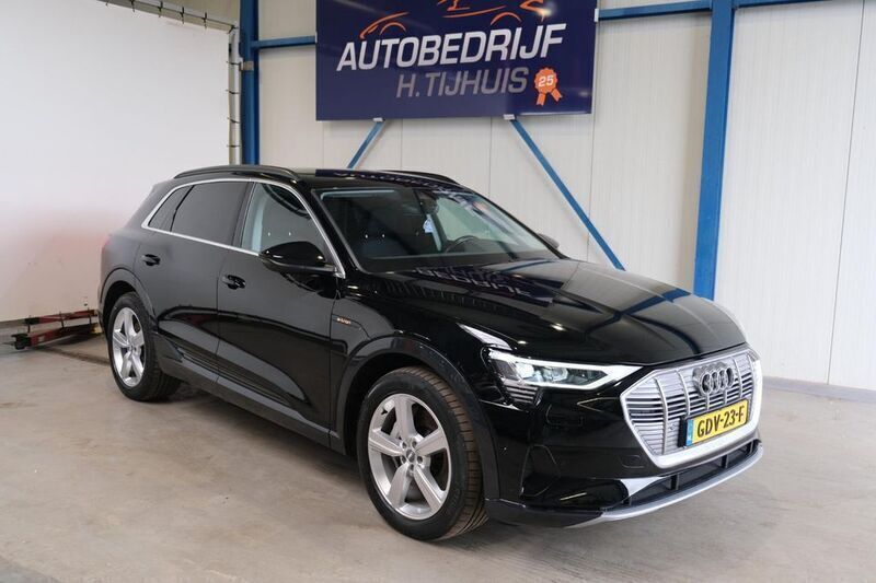 Schwarz Gebraucht 2020 Audi e-tron SUV | 27.467 € (Superpreis) - Bild 1/4