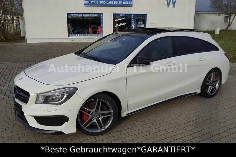 Weiß Gebraucht 2016 Mercedes CLA45 AMG AMG Limousine | 21.499 € (Guter Preis) - Bild 1/4