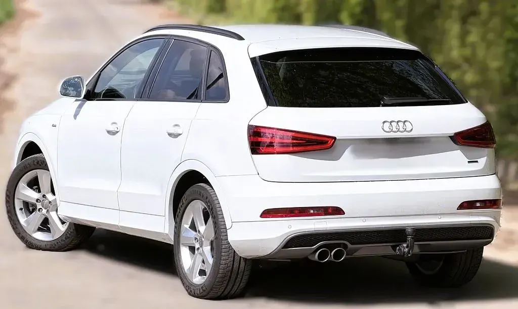 Gebraucht Audi Q3 S-Line 177 PS (130 kW) 2014 Weiß SUV