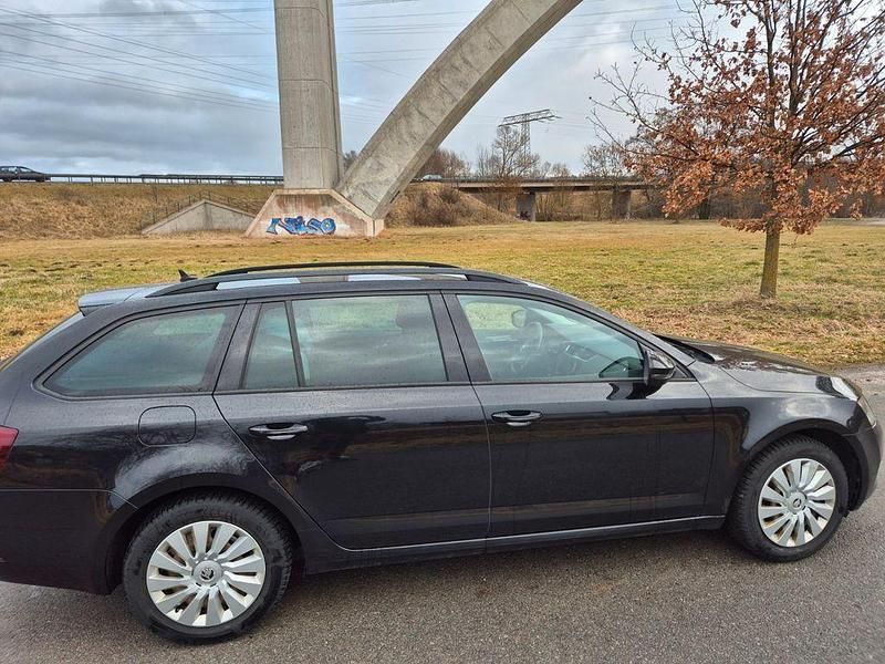 Gebraucht Skoda Octavia Style 150 PS (110 kW) 2019 Schwarz Kombi