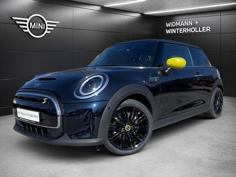 Gebraucht Mini Cooper SE 135 kW (184 PS) 2023 Schwarz Kleinwagen