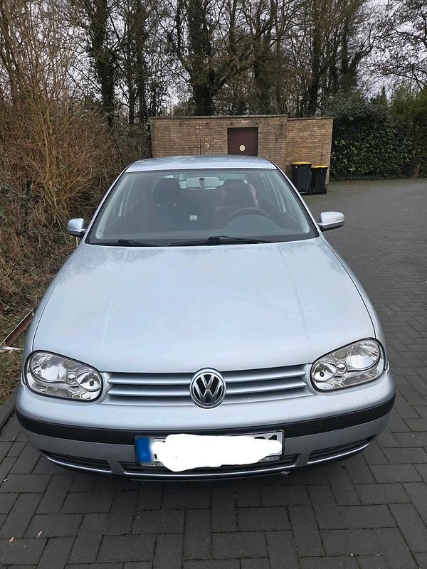 Gebraucht VW Golf IV 75 PS (55 kW) 2001 Silber Kleinwagen
