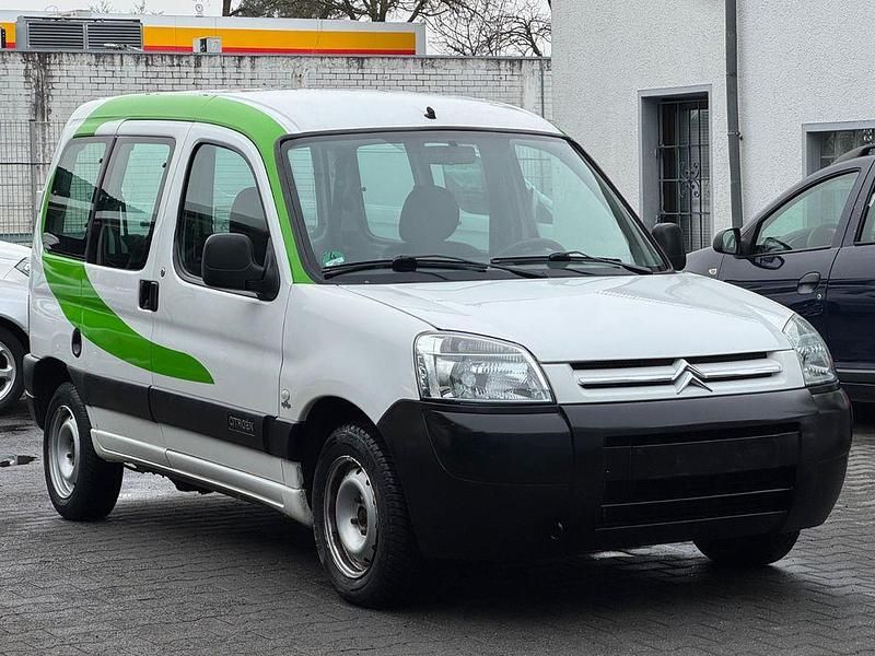 Gebraucht Citroën Berlingo 75 PS (55 kW) 2004 Weiß Van / Kleinbus