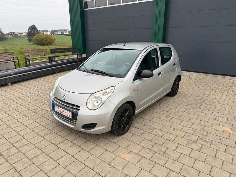 Silber Gebraucht 2010 Suzuki Alto Club Kleinwagen | 1.450 € (Superpreis) - Bild 1/4
