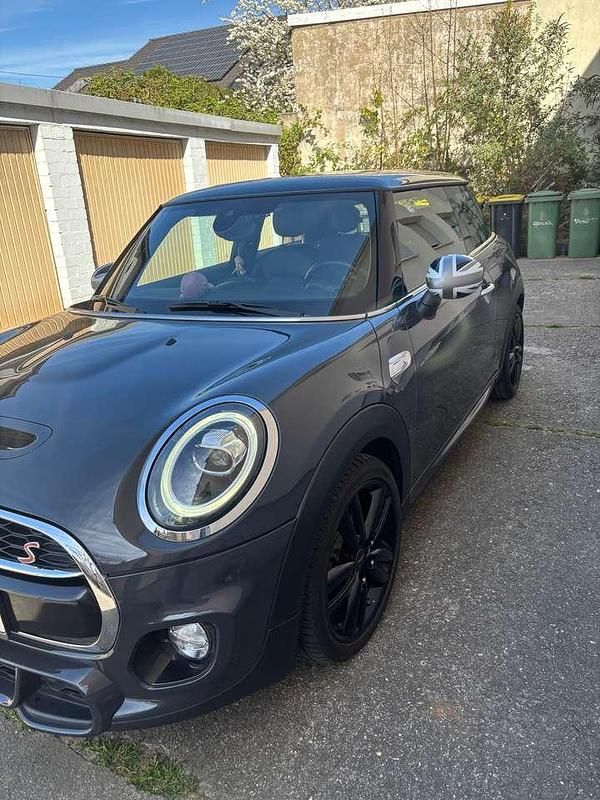 Gebraucht Mini Cooper S 192 PS (141 kW) 2019 Grau Kleinwagen