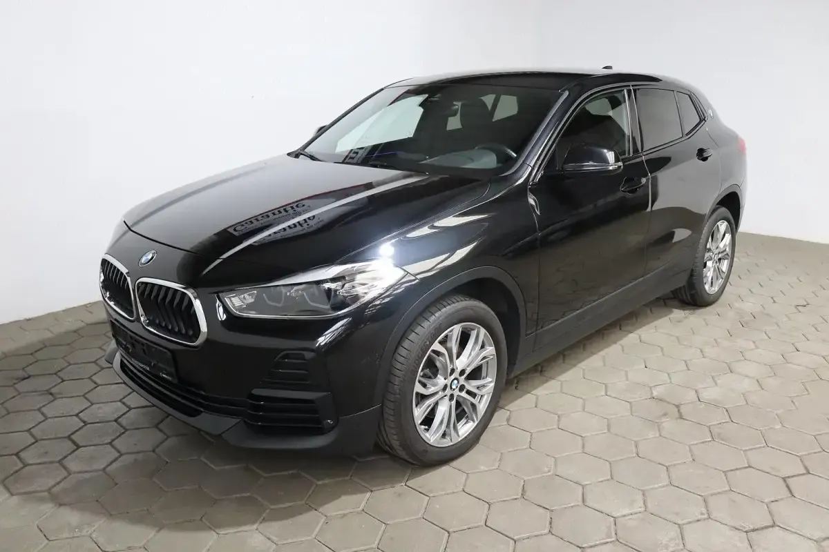 Gebraucht BMW X2 Advantage 136 PS (100 kW) 2021 Schwarz SUV