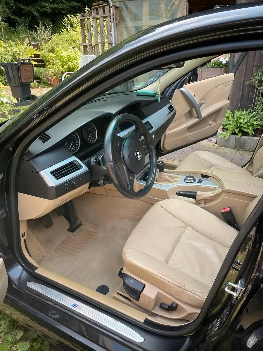 Gebraucht BMW 530 231 PS (169 kW) 2006 Schwarz Limousine