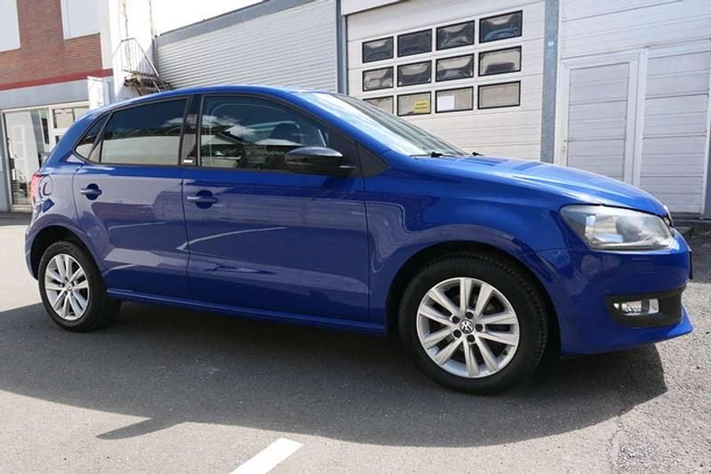 Gebraucht VW Polo Style 69 PS (50 kW) 2011 Blau Kleinwagen