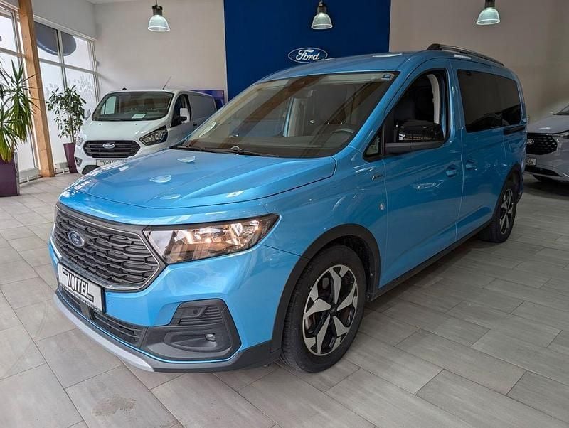 Blau Gebraucht 2023 Ford Grand Tourneo Connect Active Van / Kleinbus | 28.990 € (Superpreis) - Bild 1/4