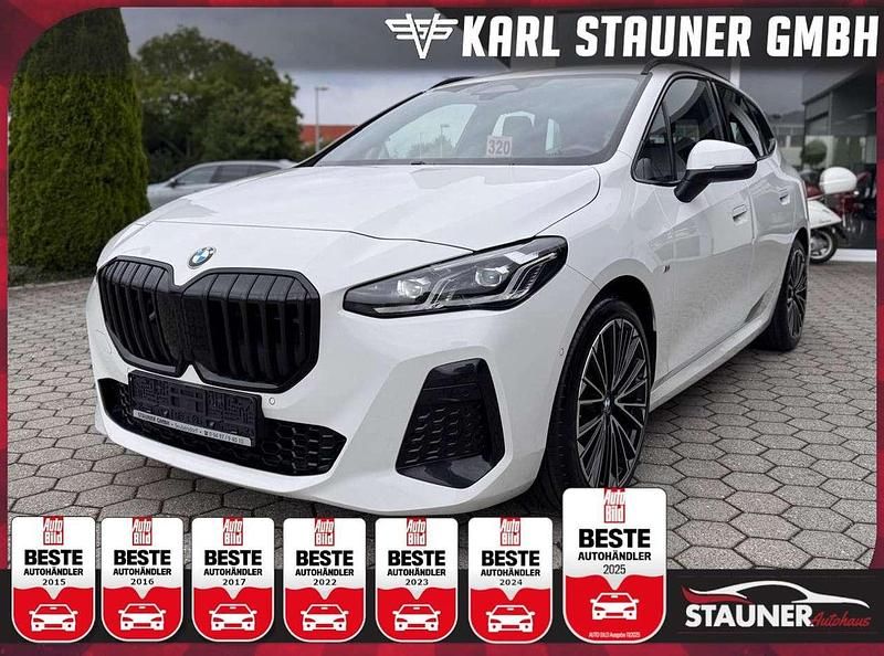Alpinweiss iii Gebraucht 2024 BMW 218 M Sport Van / Kleinbus | 27.480 € (Fairer Preis) - Bild 1/2