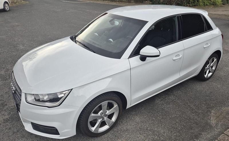 Gebraucht Audi A1 Sportback Sport 125 PS (91 kW) 2017 Weiß Kleinwagen