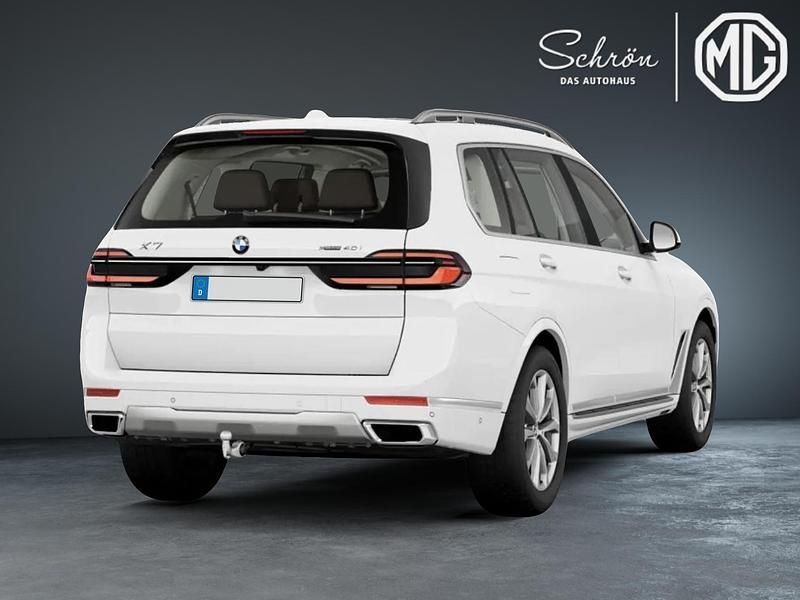 Nouă BMW X7 381 CP (280 kW) 2026 SUV