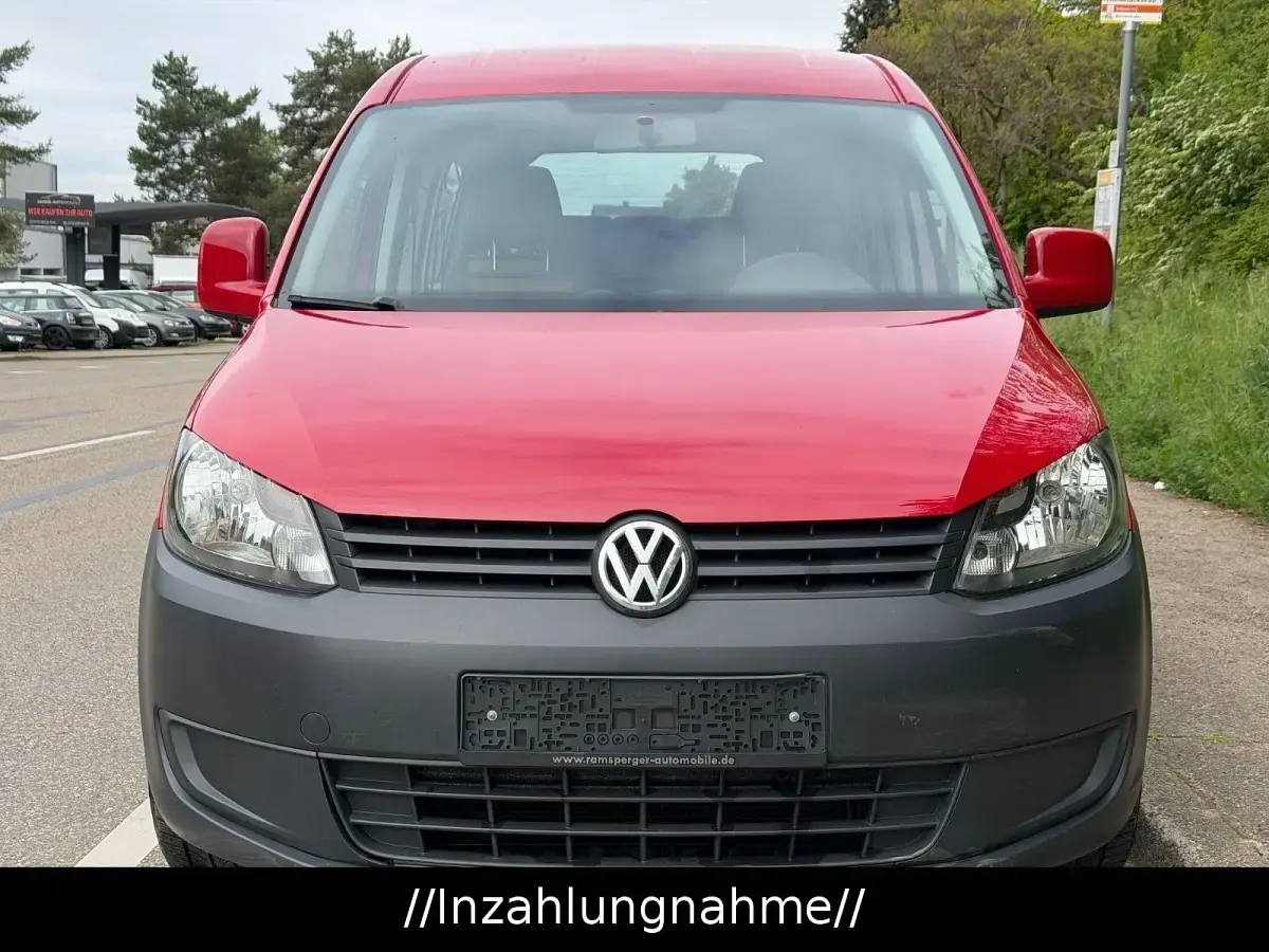 Gebraucht VW Caddy Trendline 105 PS (77 kW) 2013 Rot Van / Kleinbus