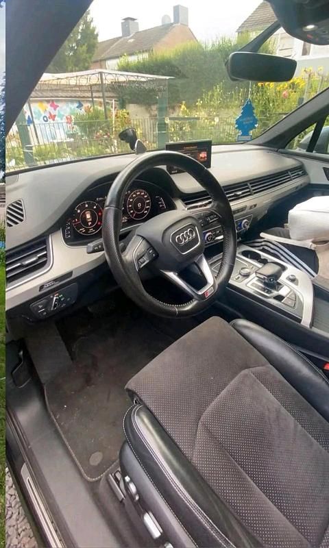 Second-hand Audi Q7 249 CP (183 kW) 2016 Argintiu SUV