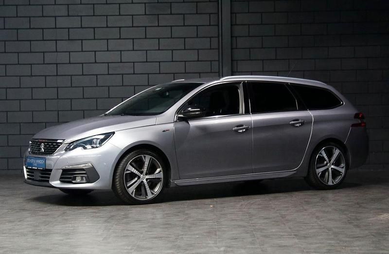 Grau Gebraucht 2019 Peugeot 308 Kombi | 18.750 € (Etwas zu teuer) - Bild 1/4