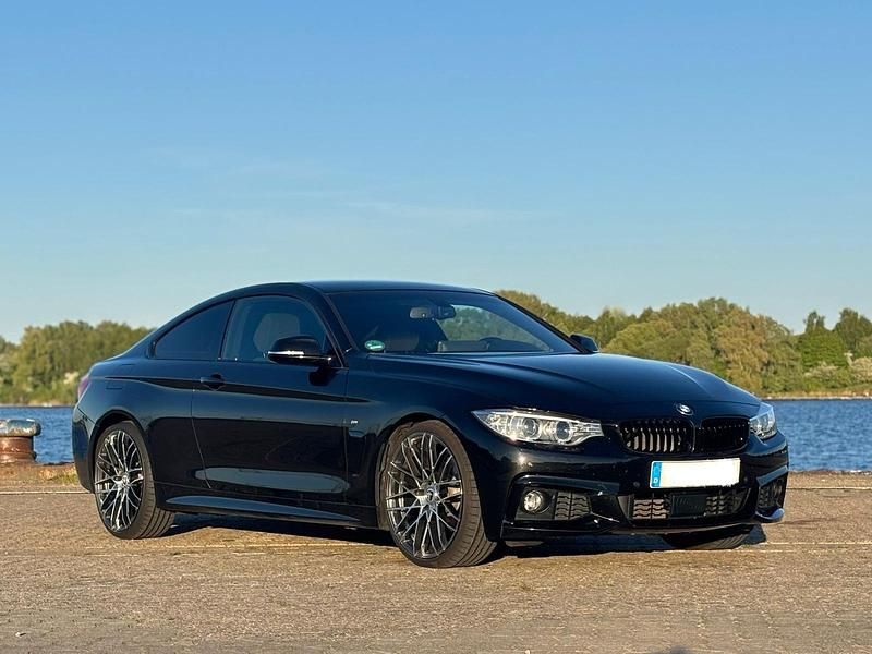 Schwarz Gebraucht 2016 BMW 420 M Sport Coupé | 21.100 € (Fairer Preis) - Bild 1/4