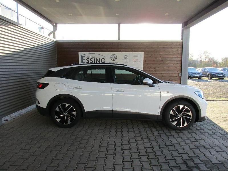 Gebraucht VW ID.4 Pro Performance 150 kW (204 PS) 2022 Weiß SUV