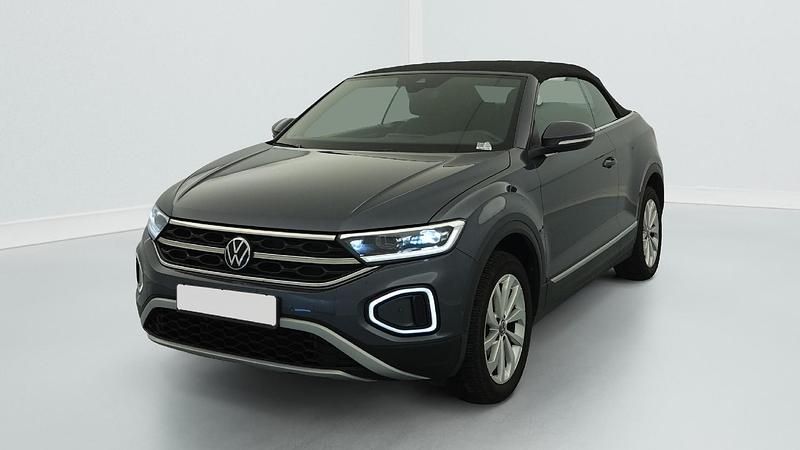 Gebraucht VW T-Roc Style 110 PS (80 kW) 2023 Gris cendre SUV