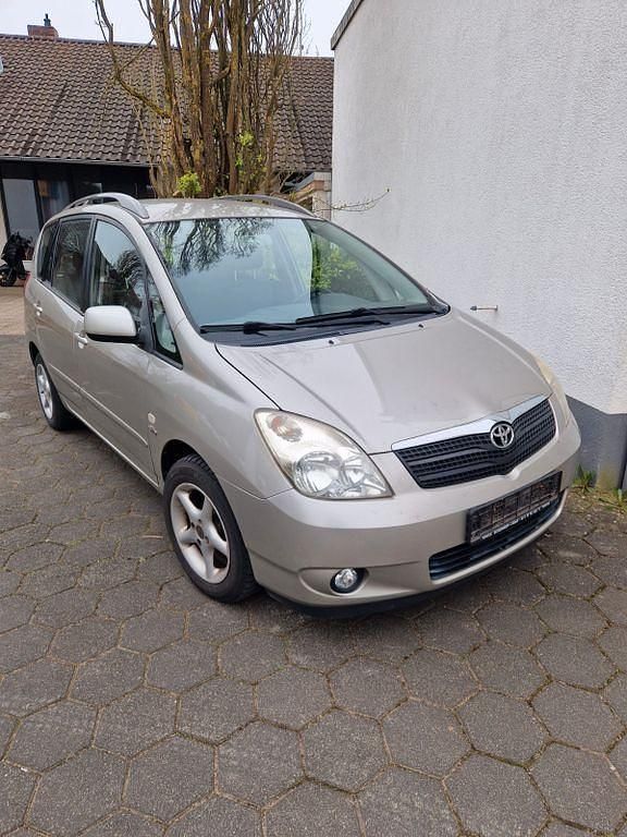 Gebraucht Toyota Corolla Verso 90 PS (66 kW) 2002 Van / Kleinbus