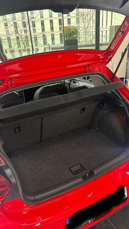 Second-hand VW Polo 90 CP (66 kW) 2020 Roșu Hatchback