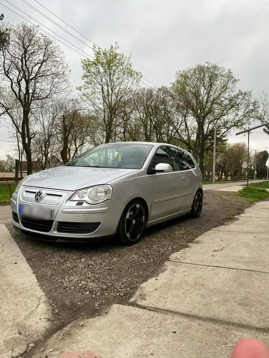 Gebraucht VW Polo 80 PS (58 kW) 2007 Silber Kleinwagen