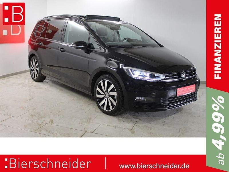 Schwarz Gebraucht 2025 VW Touran Highline Van / Kleinbus | 39.980 € (Teuer) - Bild 1/4