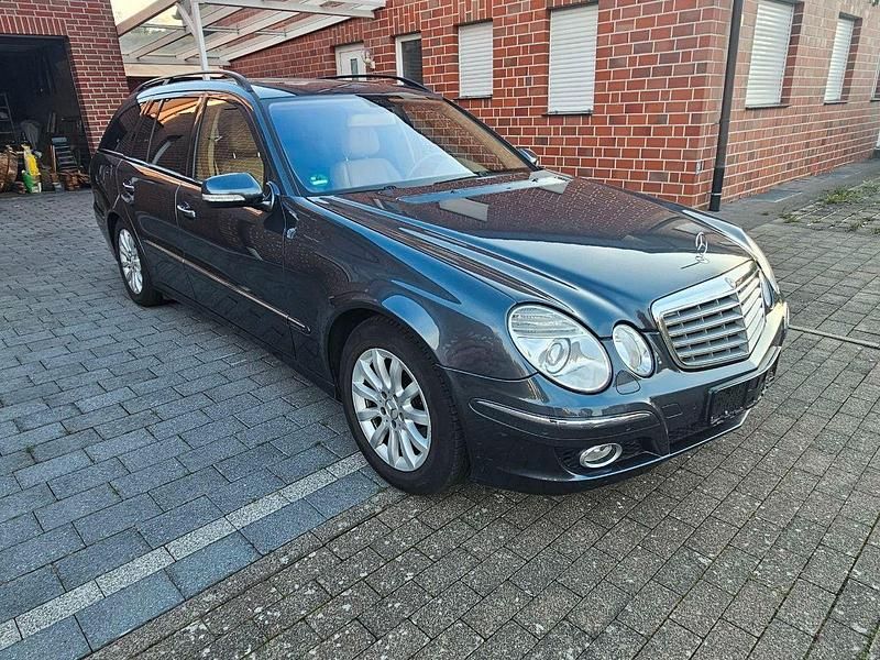 Gebraucht Mercedes E230 Elegance 204 PS (150 kW) 2007 Kombi