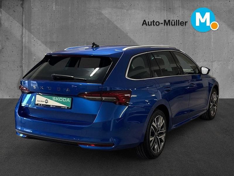Neu Skoda Octavia 150 PS (110 kW) 2026 Blau Kombi