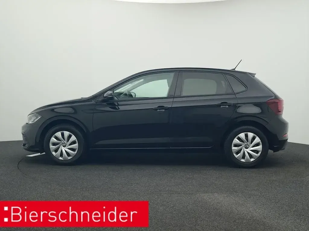 Gebraucht VW Polo Life 95 PS (69 kW) 2023 Schwarz Kleinwagen