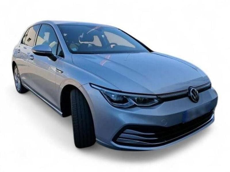 Gebraucht VW Golf VIII Style 150 PS (110 kW) 2022 Silber Limousine