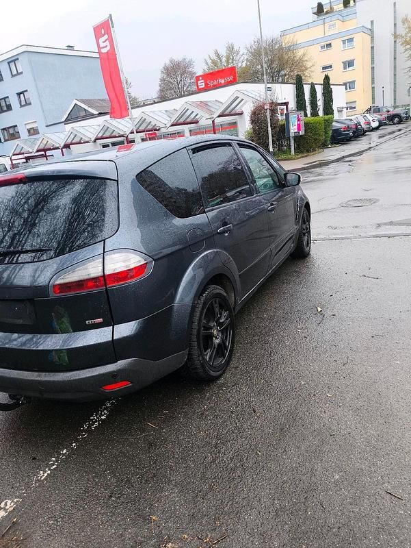 Käytetty Ford S-MAX S 140 HP (102 kW) 2007 Harmaa Tila-auto