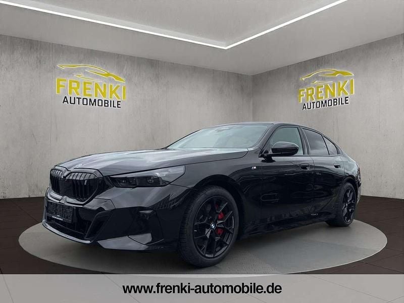 Gebraucht BMW i5 M Performance 250 kW (340 PS) 2024 Black sapphire metallic Limousine