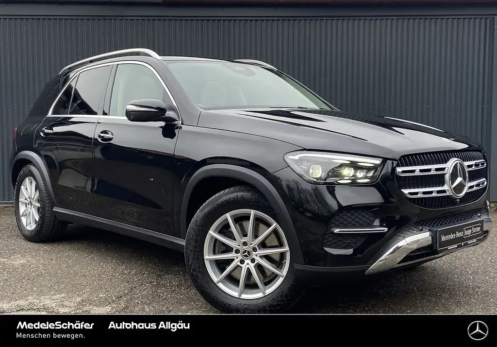 Gebraucht Mercedes GLE350 197 PS (144 kW) 2024 Schwarz SUV