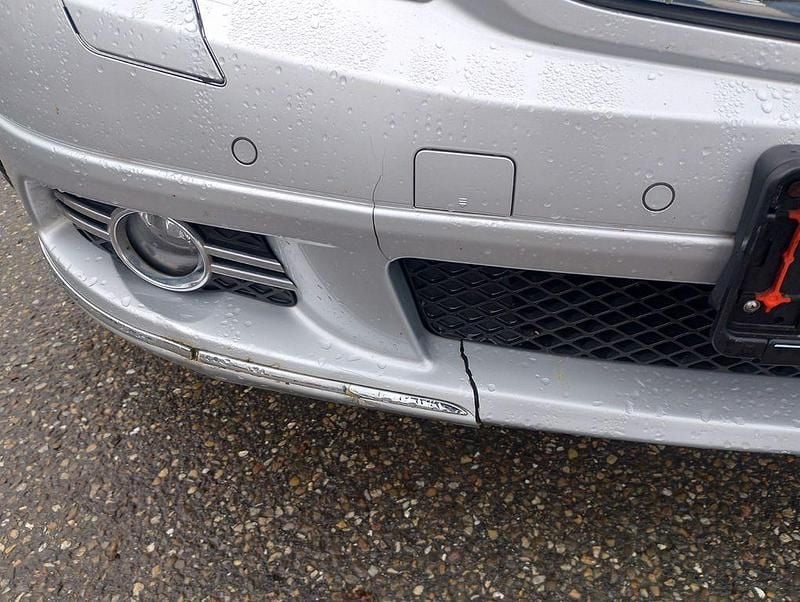 Gebraucht Mercedes C320 Avantgarde 224 PS (164 kW) 2008 Silber Limousine