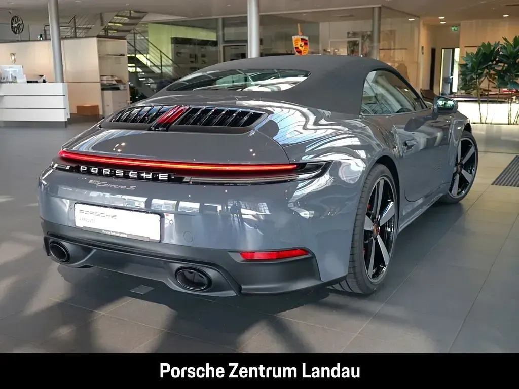Gebraucht Porsche 911 Carrera S Cabriolet 480 PS (353 kW) 2025 Grau Cabrio